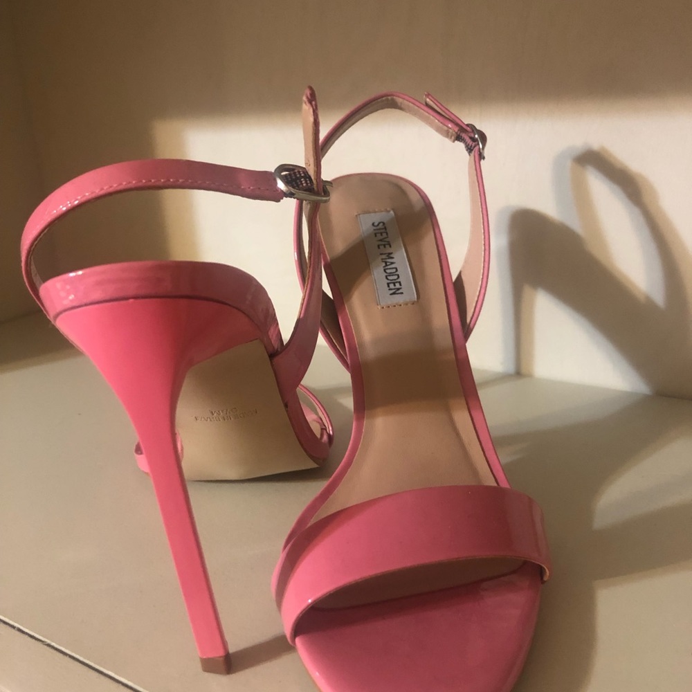 Sling back heels